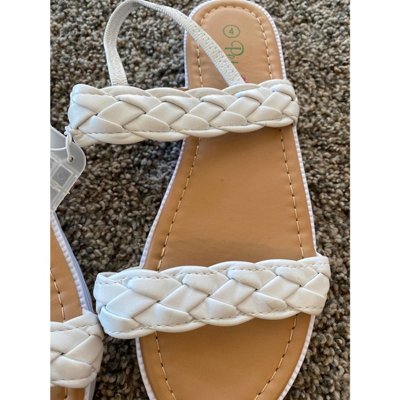 Petalia White Sandals - Size 4 - Picture 3 of 3